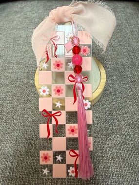 Acrylic bookmark “Red bows” design, tassel and beads. NWOT